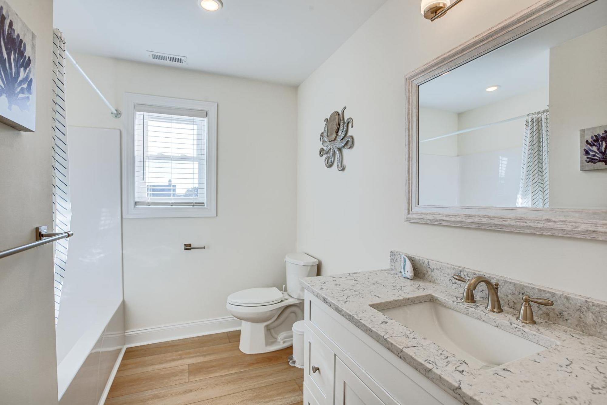 Spacious Wildwood Condo Walk To Beach! Exteriör bild