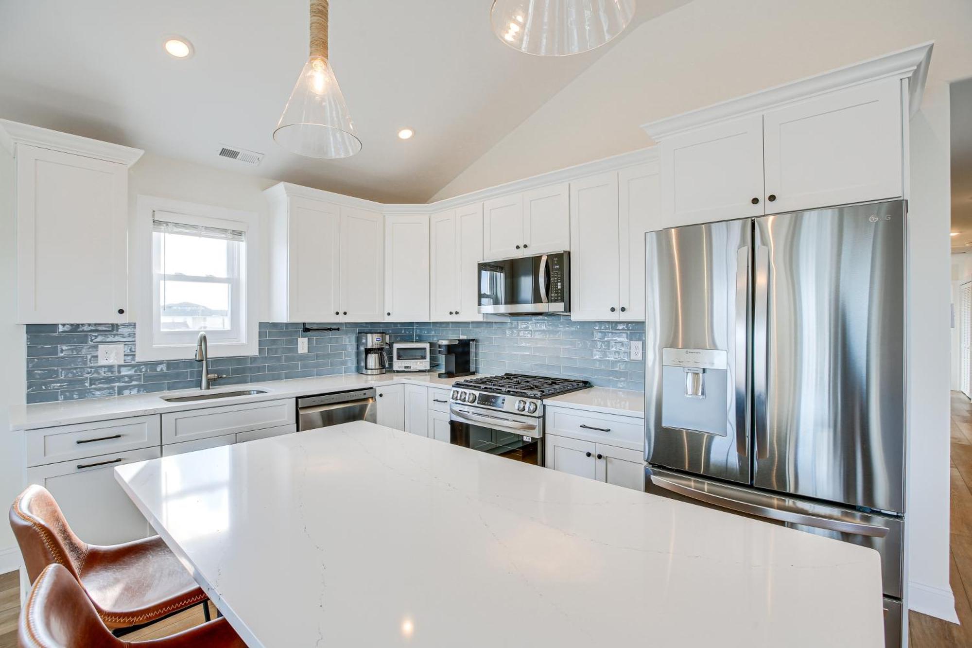 Spacious Wildwood Condo Walk To Beach! Exteriör bild